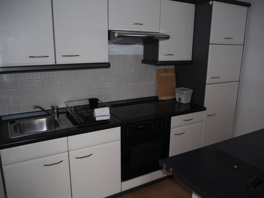 Apartment Elegante & Stilvolle 2,5 Raum *