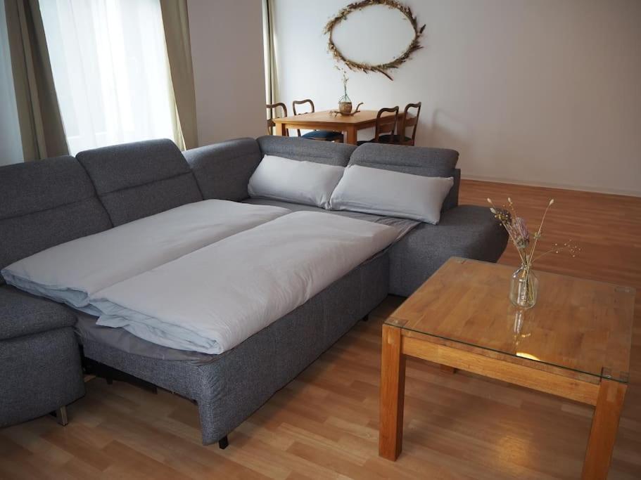 Apartment Elegante & Stilvolle 2,5 Raum *